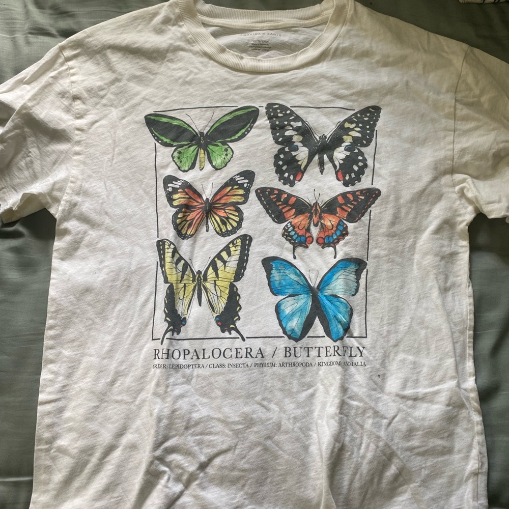 AMERICAN EAGLE BUTTERFLY TOP